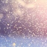【今日の短歌】初雪になりにけるかな神な月朝くもりかと眺めつるまに　(源経信)